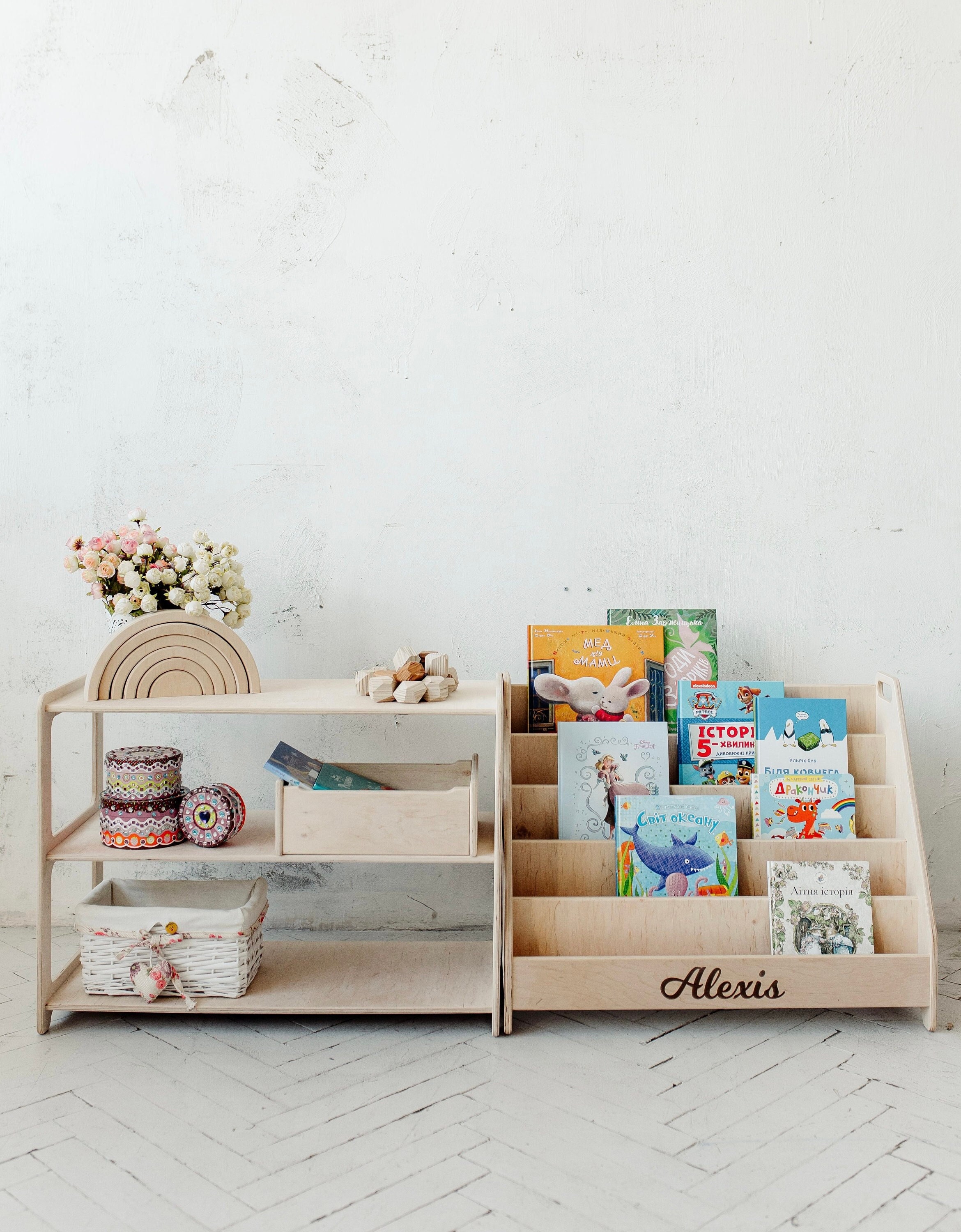 Montessori Shelf -  Canada