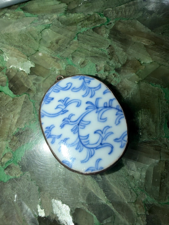 vintage antique china porcelaine pendant