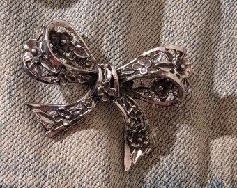 Rare Vintage 1950's Di Vera by Danecraft Sterling Floral Bow Pin