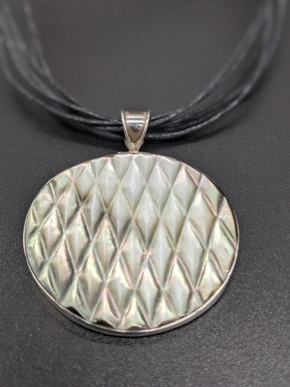 Amazing all over carved abalone large round disc … - image 1