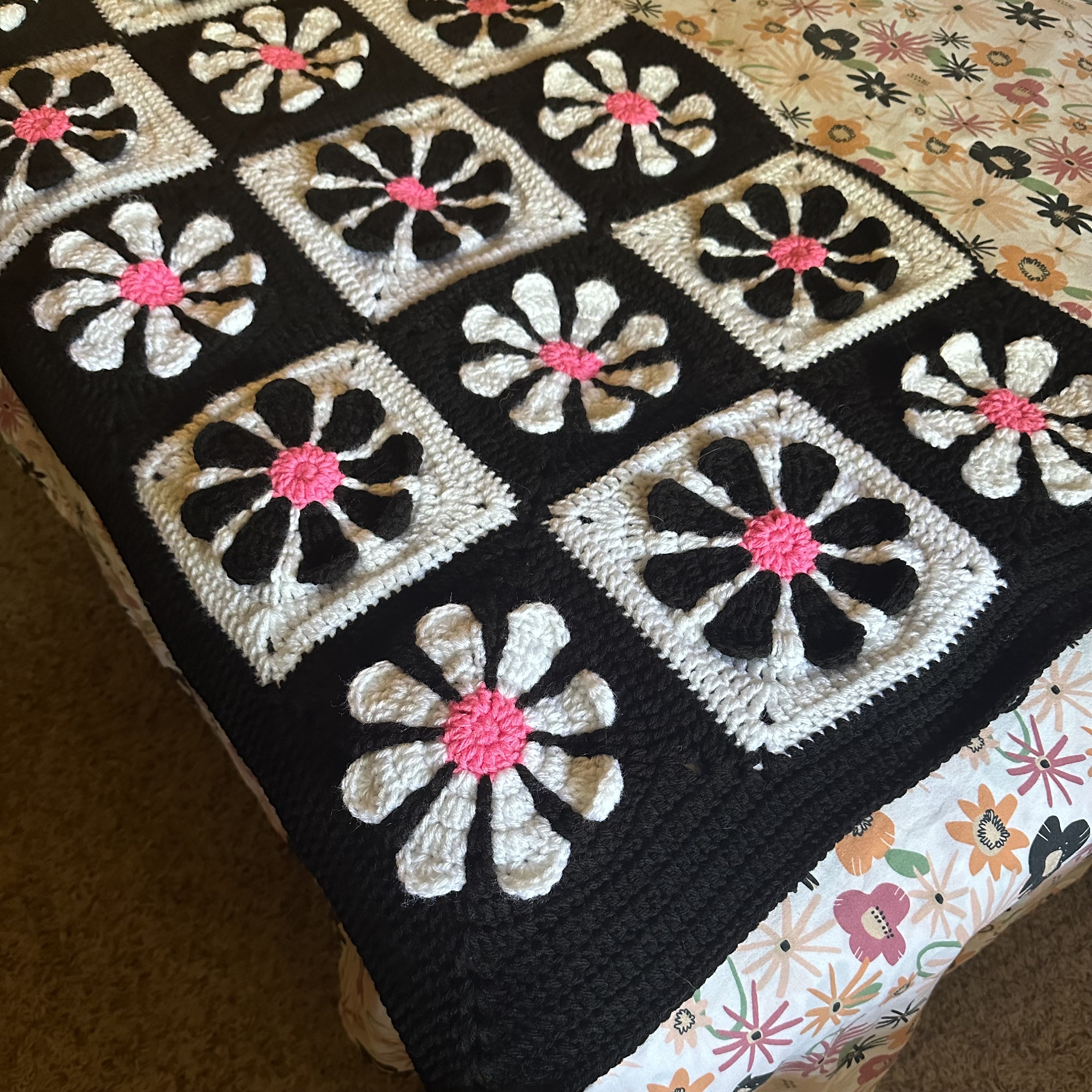 Crochet Retro Daisy Granny Square Throw Blanket | Flower Quilt - Etsy