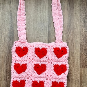 Crochet Heart Granny Square Tote Bag | Valentine’s Day Tote