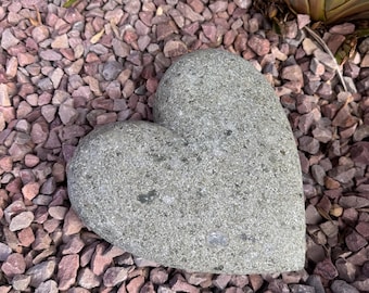 Large 25cm Carved Heart Stone