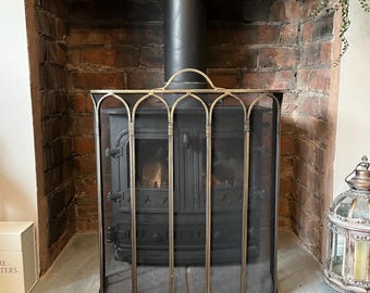 Extra Large Gothic Antique Brass and Black Heavy Duty Ridgid Metal Fire Screen With Handle