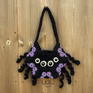 African Flower Spider Trick or Treat bag Pattern, Pdf, Digital Download.