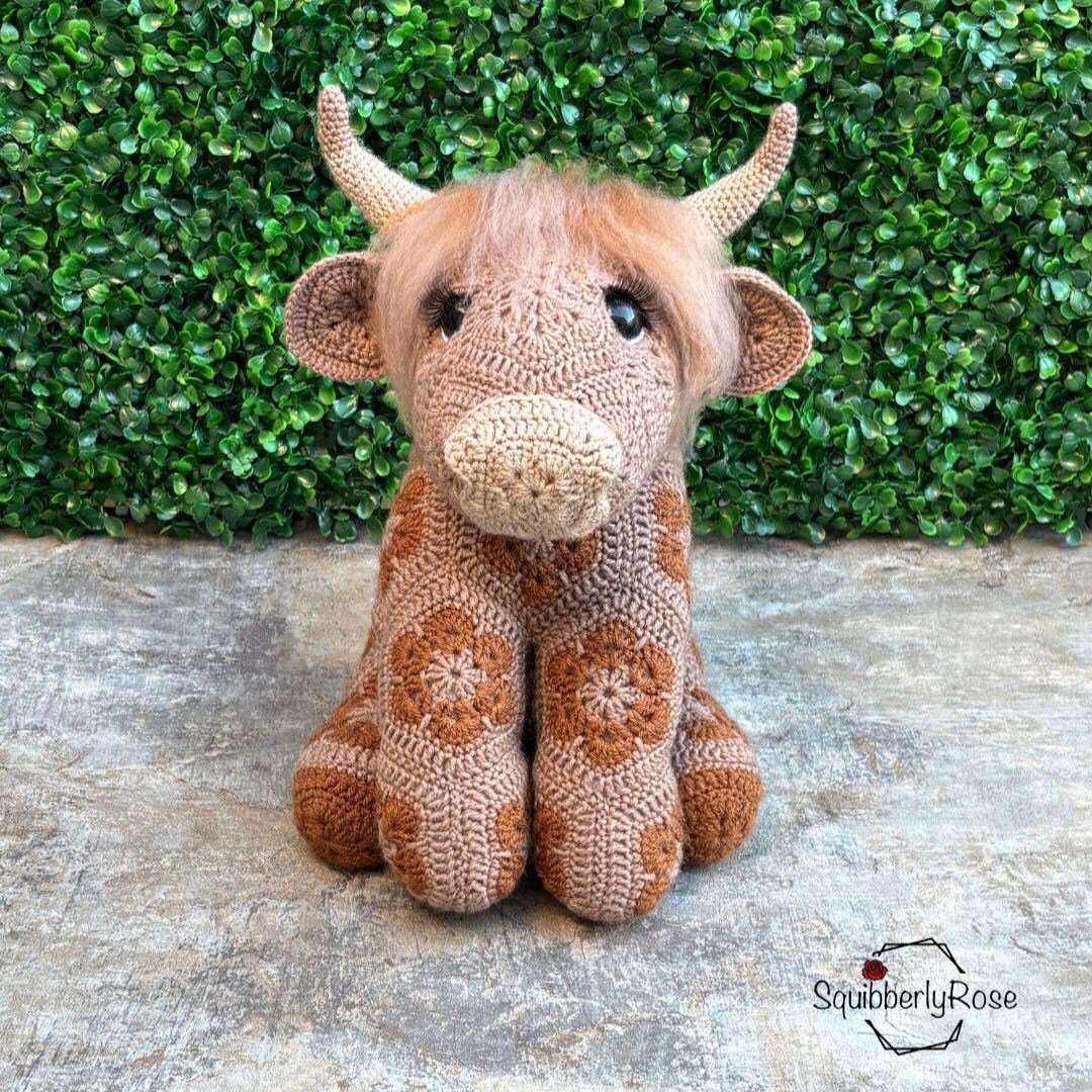 Oatie the African Flower Sitting Highland Cow Crochet Pattern,pdf