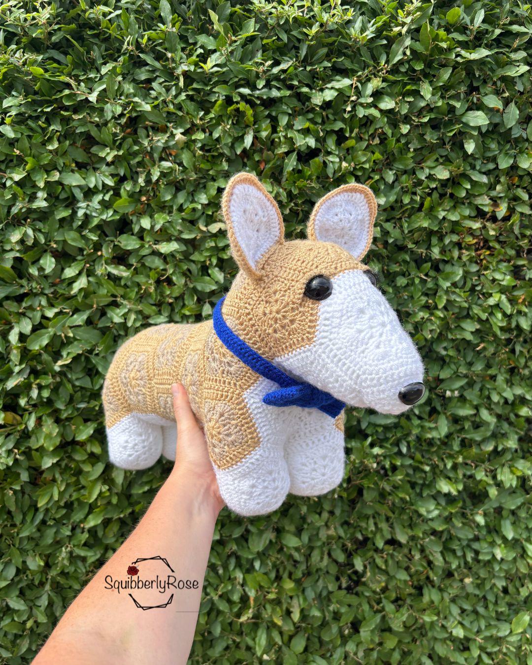 Kenny the African Flower Corgi Dog Crochet Pattern, DIGITAL