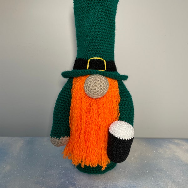 Crochet St Patricks Gonk Gnome wine bottle cover, beginner friendly pattern, gift, PDF