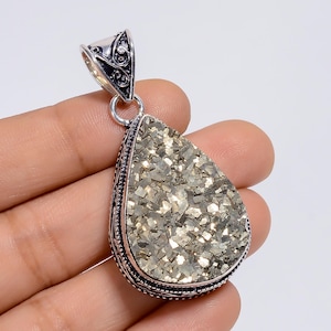 Pyrit Druzy Anhänger, 925 Sterling Silber Schmuck, birnenförmige Edelstein-Halskette, handgemachte ethnische Anhänger, Boho-Chic Anhänger für Sie