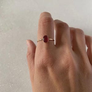 Carnelian Ring, Gold Plated Minimalist Stacking Ring, Carnelian Gemstone Ring, Solitaire Dainty Ring for Her, Small Oval Stone Ring Band