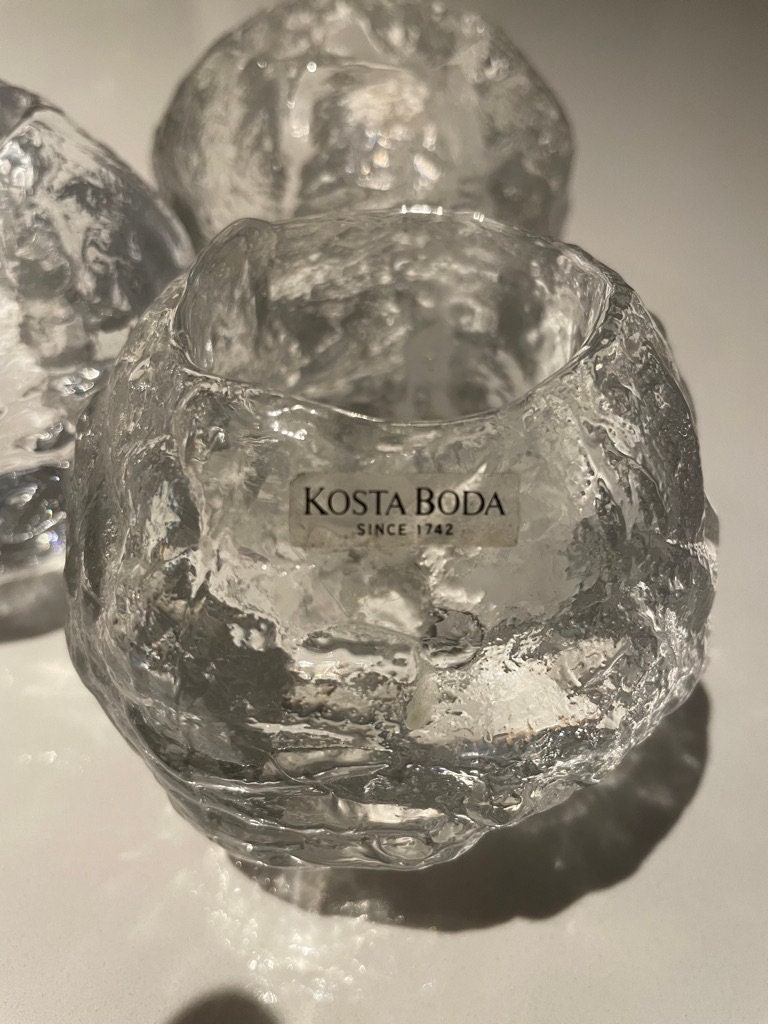 Paire de bougeoirs « Snowball » – Ann Wolff pour Kosta Boda, Suède (1973) | €70