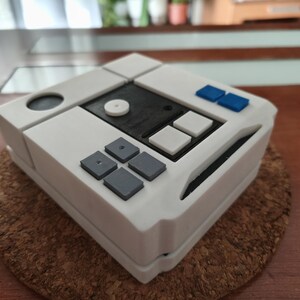 Star Wars Resistance Pilot Chest Box image 6