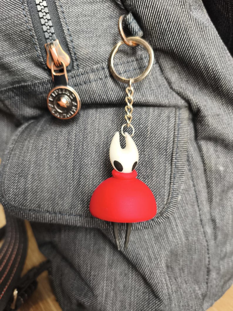 Hollow Knight, Hornet, Sherma, keychain inspired in Hollow Knight Silksong videogame image 10