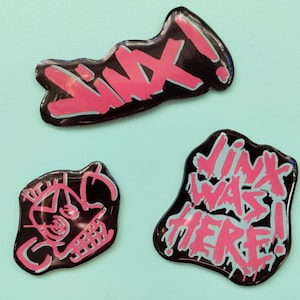 Arcane league of legends Jinx graffiti pin and fridge magnets