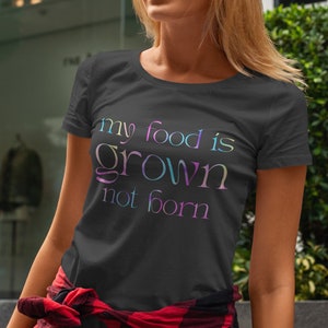 Vegan Shirt &quot;Grown Not Born&quot; Women&#39;s Triblend Tee