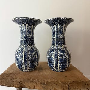 Delfts Blue and White Chinoiserie 12 Inch Vase