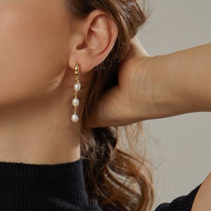 Dainty 18K Gold Natural Baroque Pearl Earrings, Freshwater Pearls Earrings Dangles, Sterling Silver Ear Stud Vintage EarDrops Christmas Gift