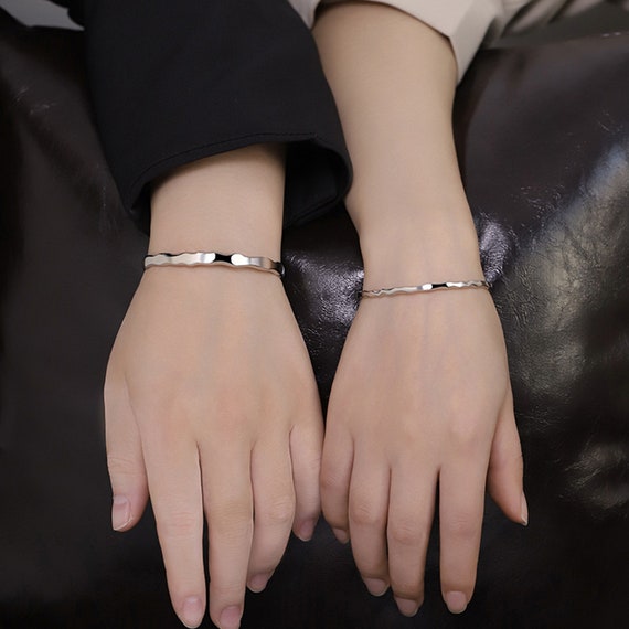 Pulseras de plata para parejas pulseras minimalistas - Etsy España Pulseras de plata para parejas pulseras minimalistas - Etsy España