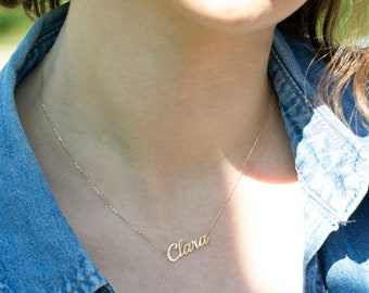 Tiny Names Necklace - Etsy