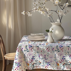 Flowers Tablecloth, Wildflowers Printed Tablecloth, Floral Table Covers, Farmhouse Floral Tablecloth, Floral Rectangle Tablecloth