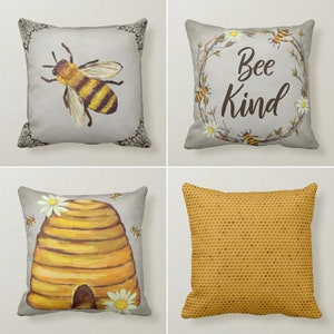 Bee kussenslopen, Beehive Homes kussensloop, bloemen bij kussensloop, kussensloop honingraat sierkussen, decoratieve bijensoort kussenhoezen