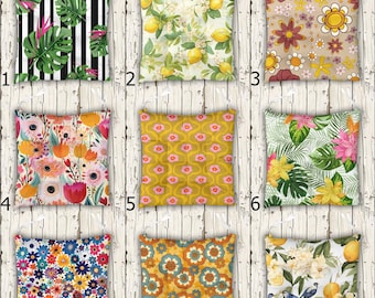 Retro stoelkussen met bloemen en strikken, botanische stoelkussen