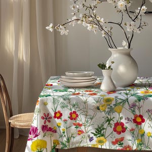 Wildflowers Printed Tablecloth, Flowers Table Covers, Farmhouse Floral Tablecloth, Floral Rectangle Tablecloth, Spring Floral Tablecloth