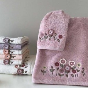 Flowers Towel/(12x20 ")-(20"x35")/Bamboo/High Luxury/Hand & Face/Bath Towels /Gift For Mother's Day/