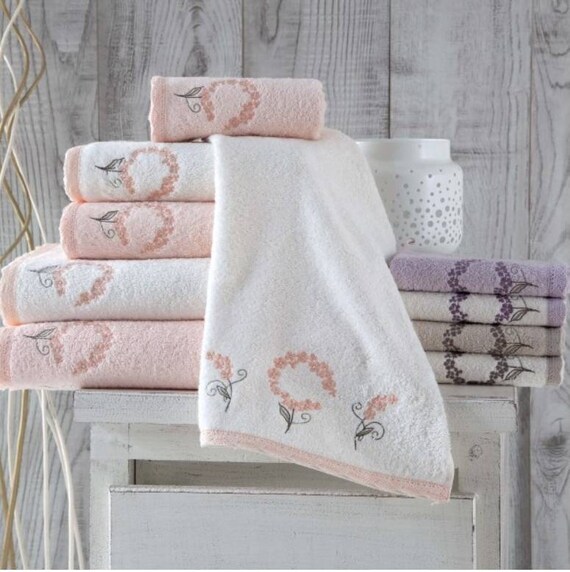 Chain Embroidery Bath Towel Set - Luxury Bath Towels