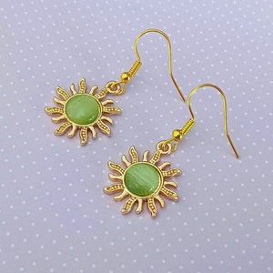 Sunflower earrings, sunflower jewellery, sunflower gifts, sunflower, sun flowers, earrings with sunflowers, sun flower charm earrings