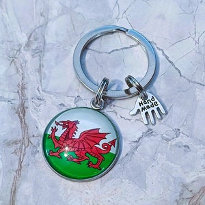 Wales flag  flag keyring, Wales keyring, Wales keyring, Wales keychain, Wales gifts, Wales, Wales flag gifts, Wales, Wales bagcharms