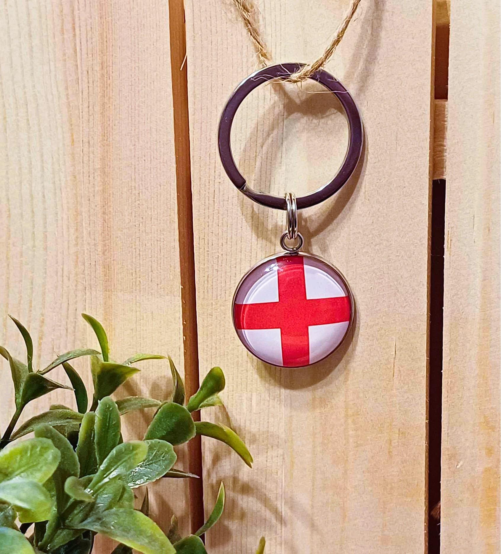Schlüsselanhänger Tunesien – Gestickte Landesflagge Mit Schriftzug, 3x9,5 Cm, Mit 2,5 Cm Schlüsselring