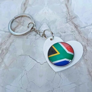 South African domed wood keyring , Africa charm keyring. South African gifts. South Africa. Keyrings. South African flag keyring
