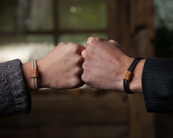 Bracelet partenaire en bois avec initiales Bracelet en bois avec gravure souhaitée en corde à voile