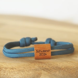 bracelet en bois pour écolier myjori personnalisé avec nom, corde à voile, inscription scolaire, garçon, encouragement