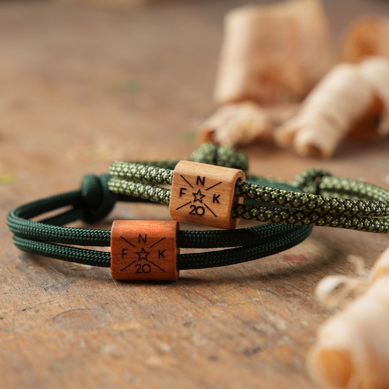 Initialen graveren Armand van houten zeiltouw familie houten armband met gewenste gravering van zeiltouw afbeelding 10