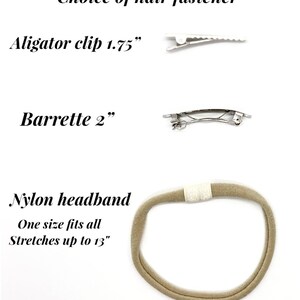 Pode incluir: Escolha de prendedor de cabelo: grampo de jacar&eacute; (1,75 polegadas), barrete (2 polegadas) ou faixa de cabe&ccedil;a de nylon (estica at&eacute; 13 polegadas).