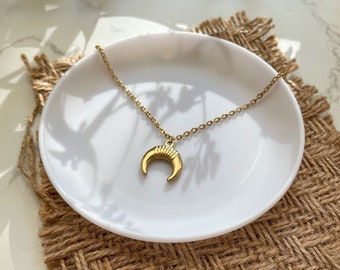 Crescent Necklace- Gold Necklace - Dainty Double Horn Necklace - Minimalist Necklace - Boho Necklace