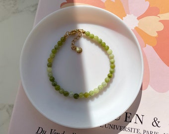 Handmade high quality green jade bead bracelet / gift idea woman / green gemstone bracelet / wedding bracelet / jade bracelet