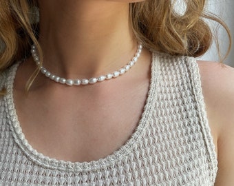 Baroque pearl choker "Amelie" in gold / freshwater pearl necklace / gift idea for women / wedding necklace