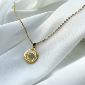 golden aventurine necklace “Valvia” / green gemstone necklace