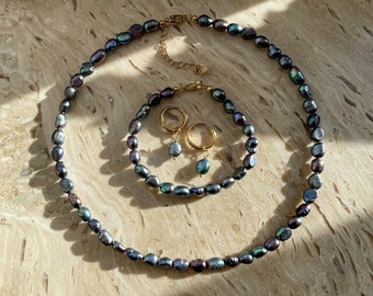 handmade freshwater pearl necklace / black freshwater pearl necklace / black pearl bracelet / black pearl earrings