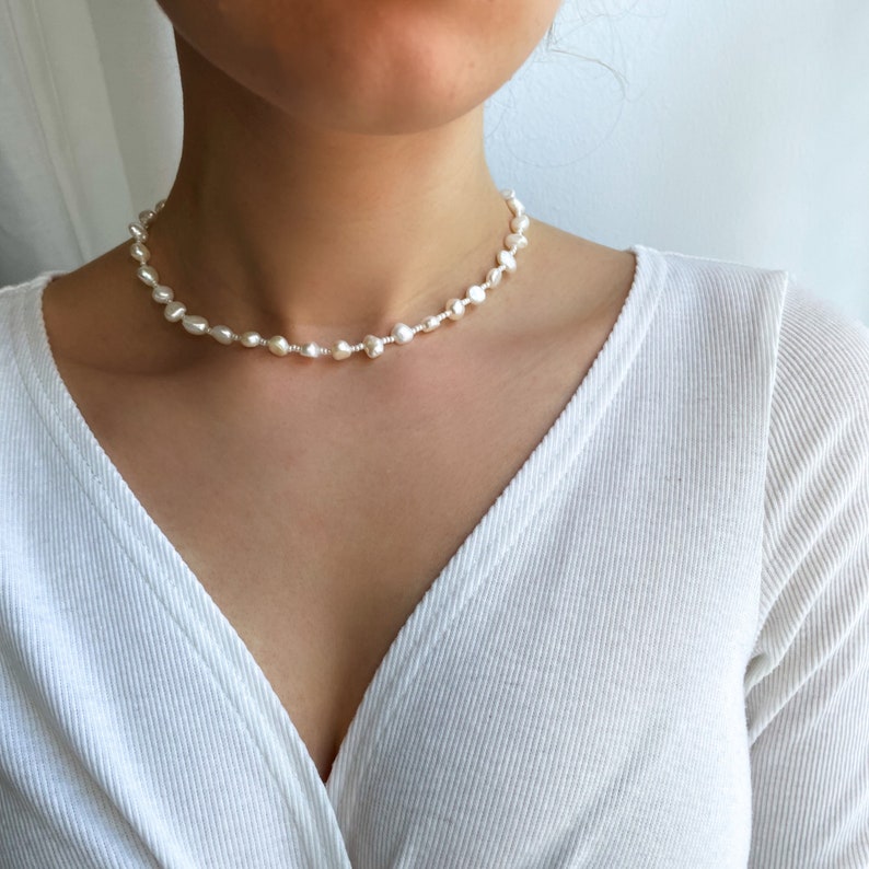 handmade freshwater pearl choker / freshwater pearl necklace image 9