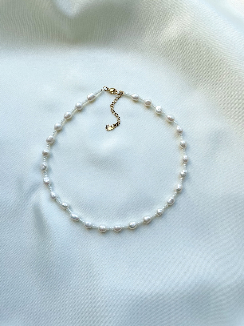 handmade freshwater pearl choker / freshwater pearl necklace image 6