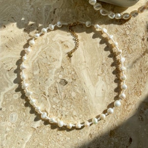 handmade freshwater pearl choker / freshwater pearl necklace image 7