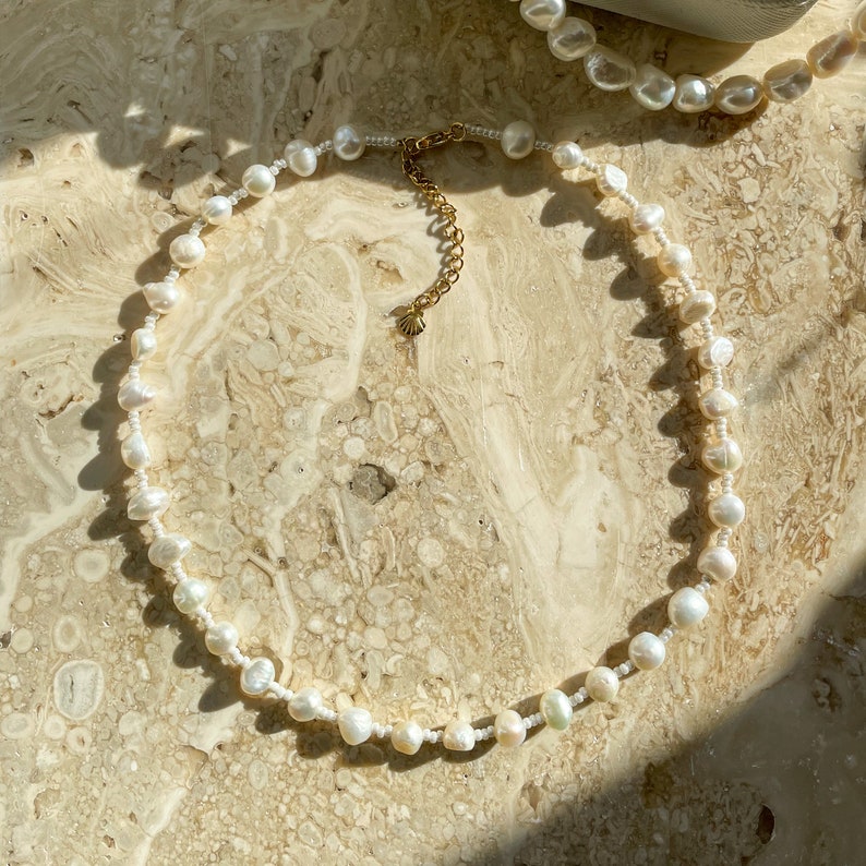 handmade freshwater pearl choker / freshwater pearl necklace image 7