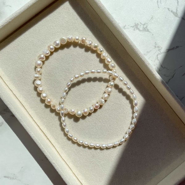 Bracelet de cheville en perles d'eau douce / bracelet de cheville extensible avec perles / bracelet de cheville d'été