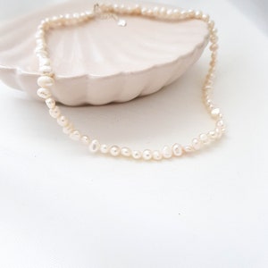 handmade freshwater pearl choker / freshwater pearl necklace image 9