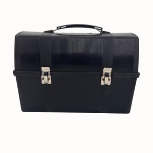 Vintage Aladdin Black Plastic Lunch Box With Metal Latches & Handle