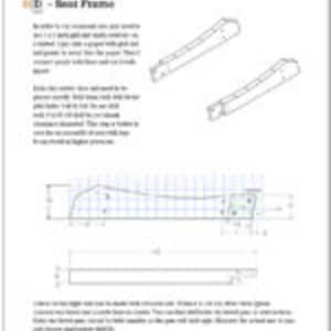 Pu&ograve; includere: Diagramma che mostra come tagliare un pezzo di legno per creare una forma curva per un cucchiaio di legno. Il diagramma mostra una griglia con misure in pollici e una linea curva disegnata sulla griglia. Il testo "D -  Spoon Fraction" &egrave; in cima al diagramma.